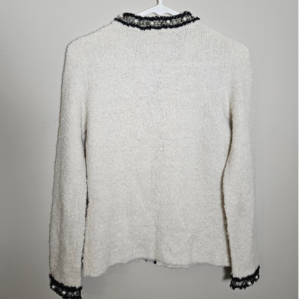 White House Black Market Pearl Detail Cardigan Sweater Sz XS - Picture 7 of 13